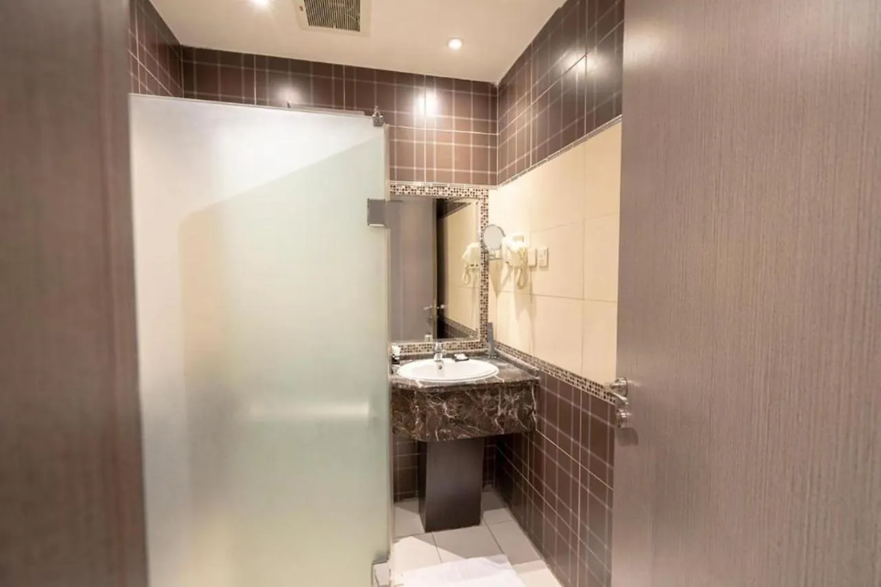 Park House Hotel Suite Riadh