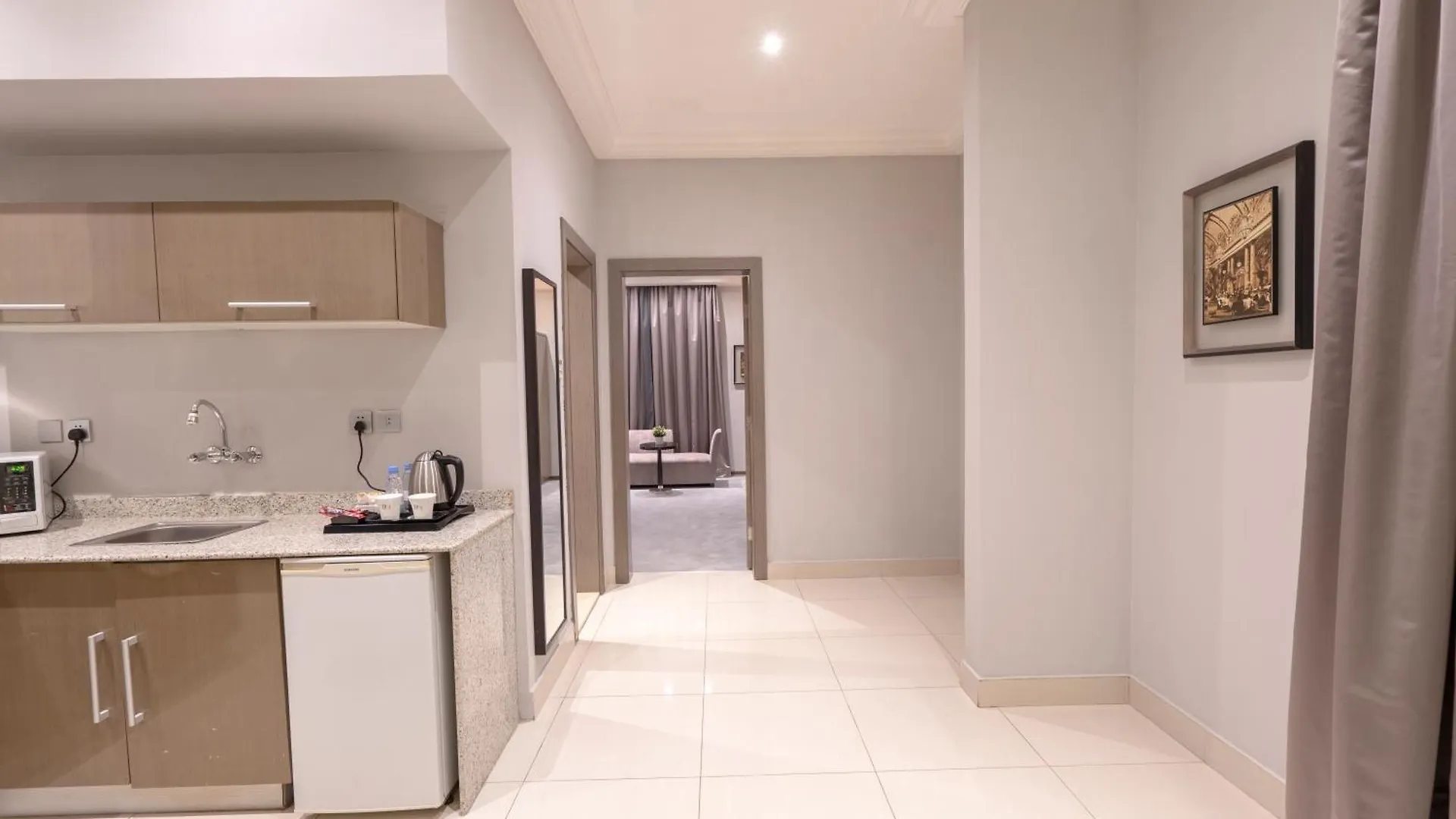 Park House Hotel Suite Riyadh 3*,